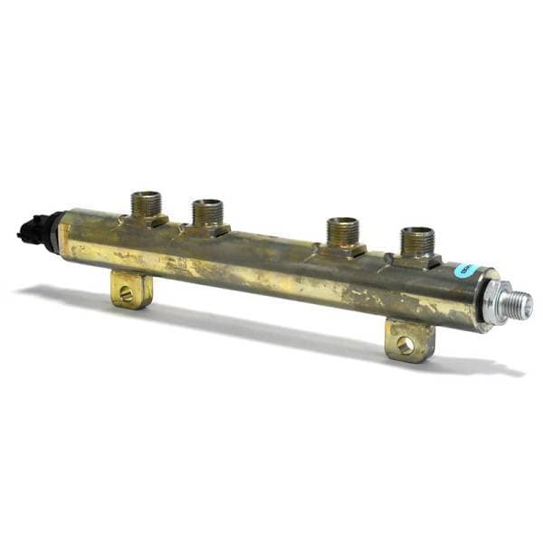 LBZ / LMM Fuel Rail – Bosch ® New - Right Side